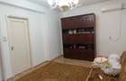 Apartament 4 camere in cladire interbelica Universitate 5 ' mers pe jos