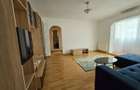 Micro 4 Targoviste, inchiriere apartament 3 camere, etaj 3/4 - 2