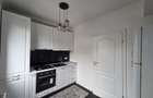 Apartament 3 camere si curte proprie - 1