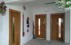 Vand sau schimb casa la tara cu apartament 2...3 camere in Bucuresti. - 2