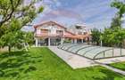 Proprietate premium Otopeni - vila cu 6 camere, piscina, teren 1300 mp - 2