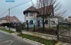 Vila eleganta de inchiriat, locatie excelenta - 1