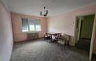 Apartament cu 2 camere  de vanzare  in Fagaras etaj 4 - 3