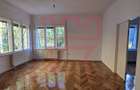 Apartament  nemobilat sau birou in casa 160mp zona Emil Isac - 12
