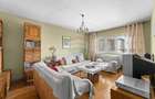 Apartament cu 3 camere de vânzare în zona Podgoria - 2