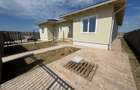 Duplex pe parter 67 utili / 300 teren La asfalt - 2