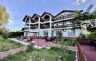 Hotel 20 camere Delta Dunarii 50 m deschidere teren 6000 mp acces auto - 1