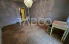 Apartament decomandat 4 camere 4 balcoane 2 bai etaj 1 Central Sibiu - 12