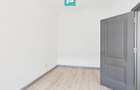 Spațiu central Jiga – birou sau locuință - 7