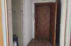 Mosilor/Carol apartament 2 camere decomandat de vanzare, constructie 1982