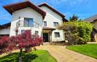 Vilă premium în Strejnicu | 8 camere | 345 mp utili | teren 595 mp - 10