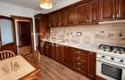 Apartament de inchiriat etaj 3 parcare proprie bloc cu lift Piata Cluj
