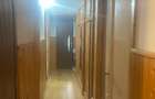 Proprietar, vând apartament 3 camere,decomandat - 10