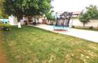 Casa - Vila - Bragadiru - 350000E- Neg- 1000mp teren - ideala 2 familii sau afte - 13