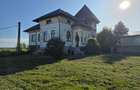 Judetul Prahova, in Poienarii Burchii, conac neoromanesc si teren 2.800 mp - 13