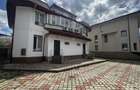Vânzare vila 12 camere Sisești - 1