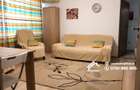 3 camere între metrou Unirii și Tineretului, Parcul Carol, vedere Casa Poporului - 4