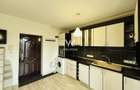 Apartament 2 camere, la cheie, balcon, boxa, loc de parcare - 1