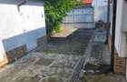 Casa locuibila imediat, centrala gaz, teren si curte proprie – zona buna - birou - 9