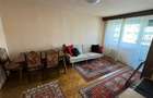 Inchiriez apartament 3 camere, decomandat, ultracentral, etaj 3/10, Bd. Magheru  - 4