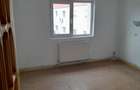 Apartament trei camere decomandat, etaj patru bloc 1986, centrala, simplu, liber - 8