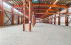 Hală industrială cu pod rulant și parcare betonată - 11