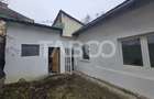 Casa individuala de vanzare 54mpu curte propie 69mp zona Central Sibiu - 2