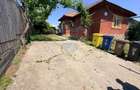 Teren 650 mp,  cu casa modesta, zona Blv Nicolae Romanescu - 3