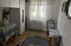 Apartament 3 camere , zona ultracentrala (Casa de Pensii ) , decomandat ,72 mp , - 9