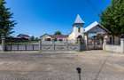 Special property de 1,152 mp de vânzare în Onești cartier Borzești