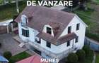 Casa într-o zonă liniștită la 7 minute de oraș - 1