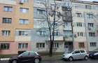 Apartament 2 camere, etaj 2 , zonă Spital Judetean - 6
