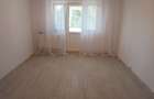 Apartament de 3 camere, etaj 2/4, zona Alexandru cel Bun - 2