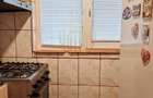 2 garsoniere față în față Eroii revoluției - 8