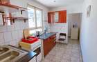 2 camere Sala Palatului Cismigiu etajul 8/8  bloc 1960  55 mp - 23