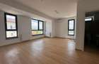 Apartament spațios cu 4 camere, dispus pe două niveluri, în Cartierul Latin - 1