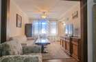 Apartament doua camere decomantat,zona Banu Maracinei - 2
