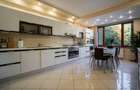 Vila SUPERBA 13-17 camere cu ponton privat si vedere la lac - 8