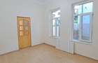 TINERETULUI (metrou) - DIMITRIE CANTEMIR, casa 2 camere, curte proprie - 1