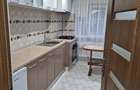 Închiriez apartament  - 3