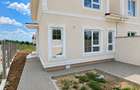 Duplex despartit 4 camere + 2 bai 92 utili / 273 teren - 2