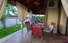Vila spatioasa, 6 camere, 5 bai, ideala pentru doua familii, intrari separate - 9