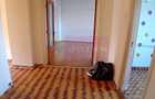 Vanzare apartament de 4 camere la Casa Poporului-stradal - 10