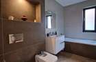 Închiriere apartament  - 9