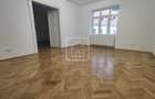Apartament 146 mp, 4 camere, ultracentral, Sibiu – de inchiriat - 3