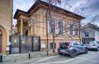 Universitate bld Carol Parcu Izvorul Rece Casa 11 camere, 2 locuri de parcare - 1