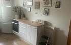 Inchiriem apartament 2 camere, etaj 2, cartier Aviatiei , 3 min metrou - 9