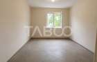 Apartament cu 2 camere balcon  pivnita de vanzare strada Vasile Aaron - 13