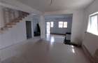 Duplex spatios - personalizare interioara - zona populata - 2
