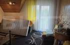 Casa 5 camere , 300 mp;  Teren - 2000 mp . Viile Satu Mare - 13